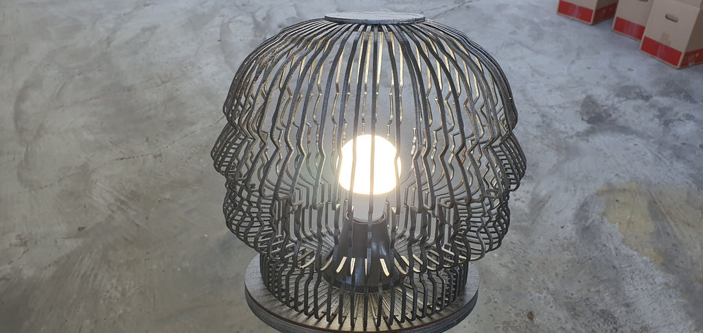 Lampada da tavolo, scrivania, in legno LVX