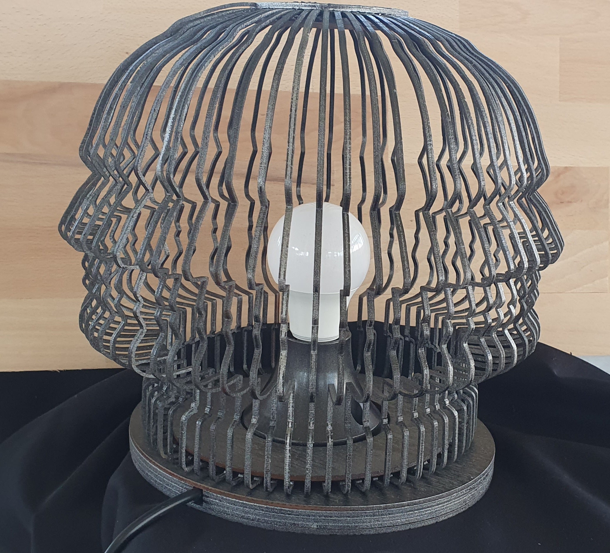 Lampada da tavolo, scrivania, in legno LVX